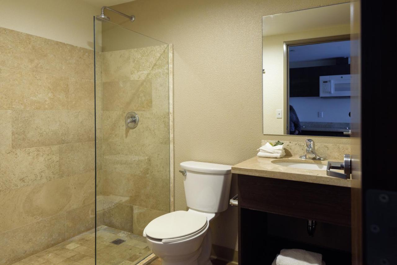 Extended Suites Saltillo Galerias Εξωτερικό φωτογραφία