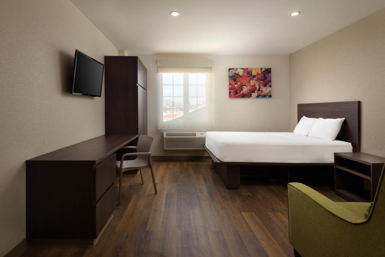 Extended Suites Saltillo Galerias Εξωτερικό φωτογραφία