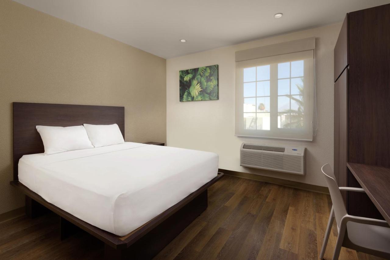Extended Suites Saltillo Galerias Εξωτερικό φωτογραφία